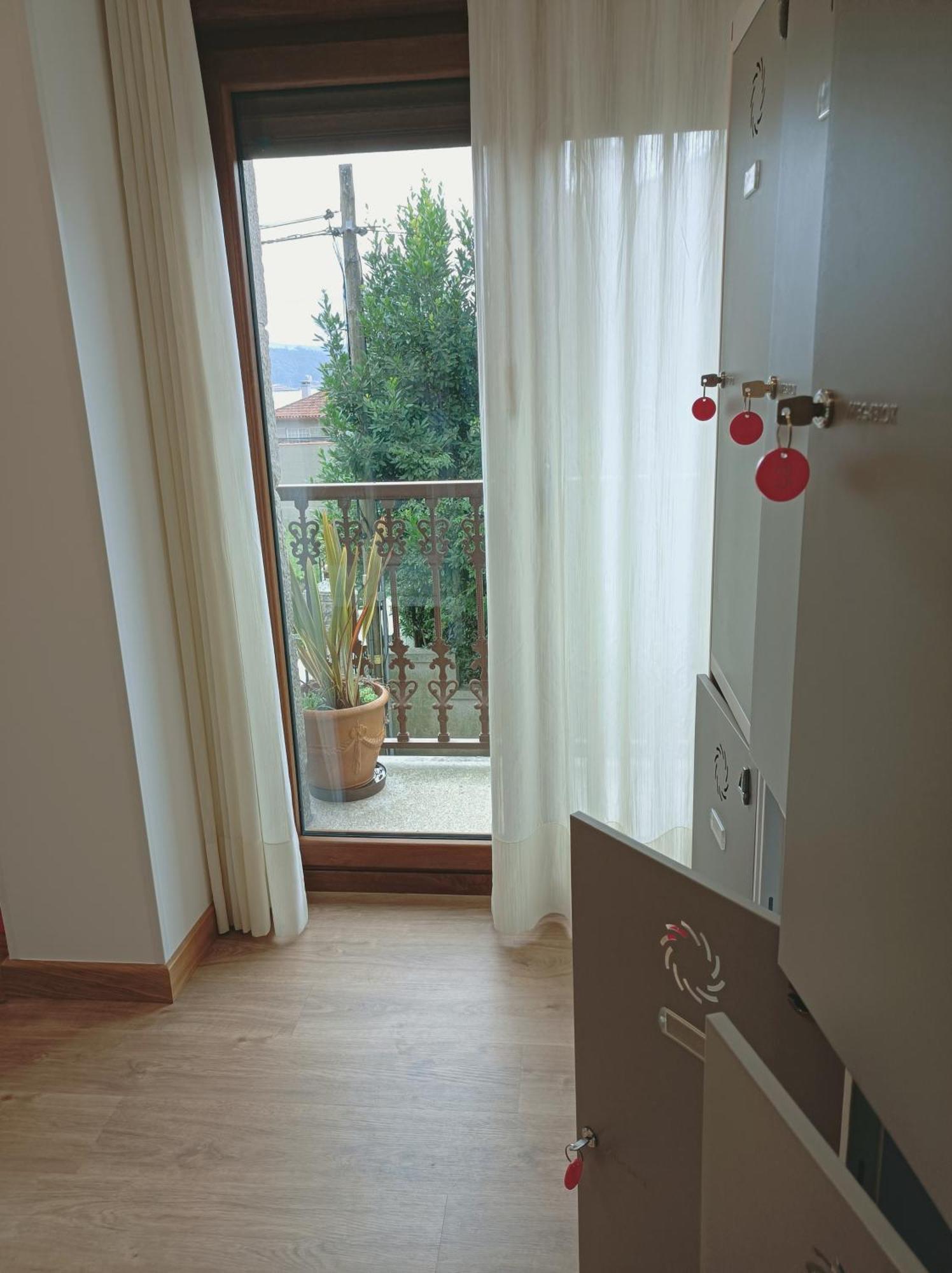קומבארו Albergue Hostel Nuestra Senora Del Camino מראה חיצוני תמונה