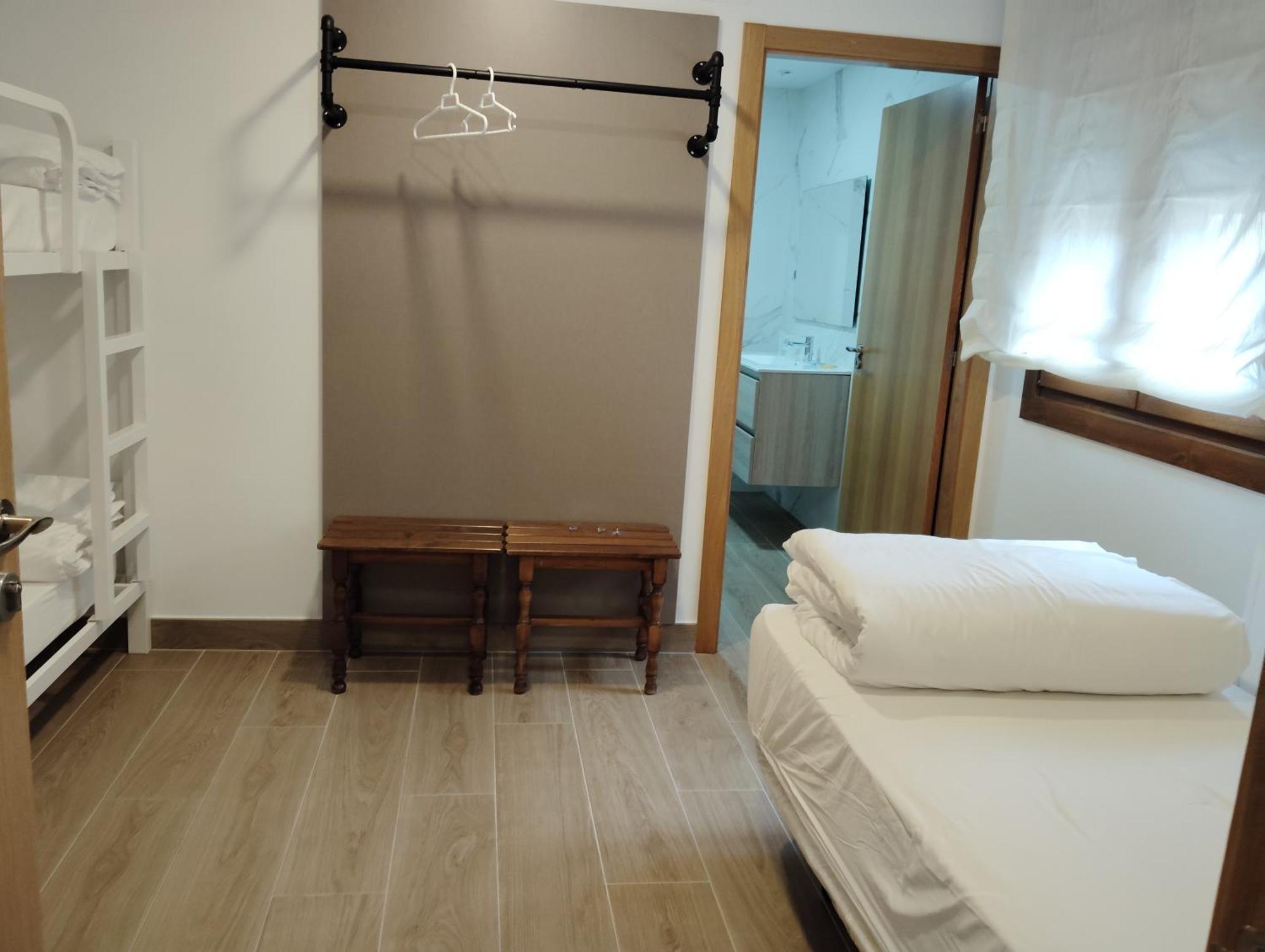 קומבארו Albergue Hostel Nuestra Senora Del Camino מראה חיצוני תמונה