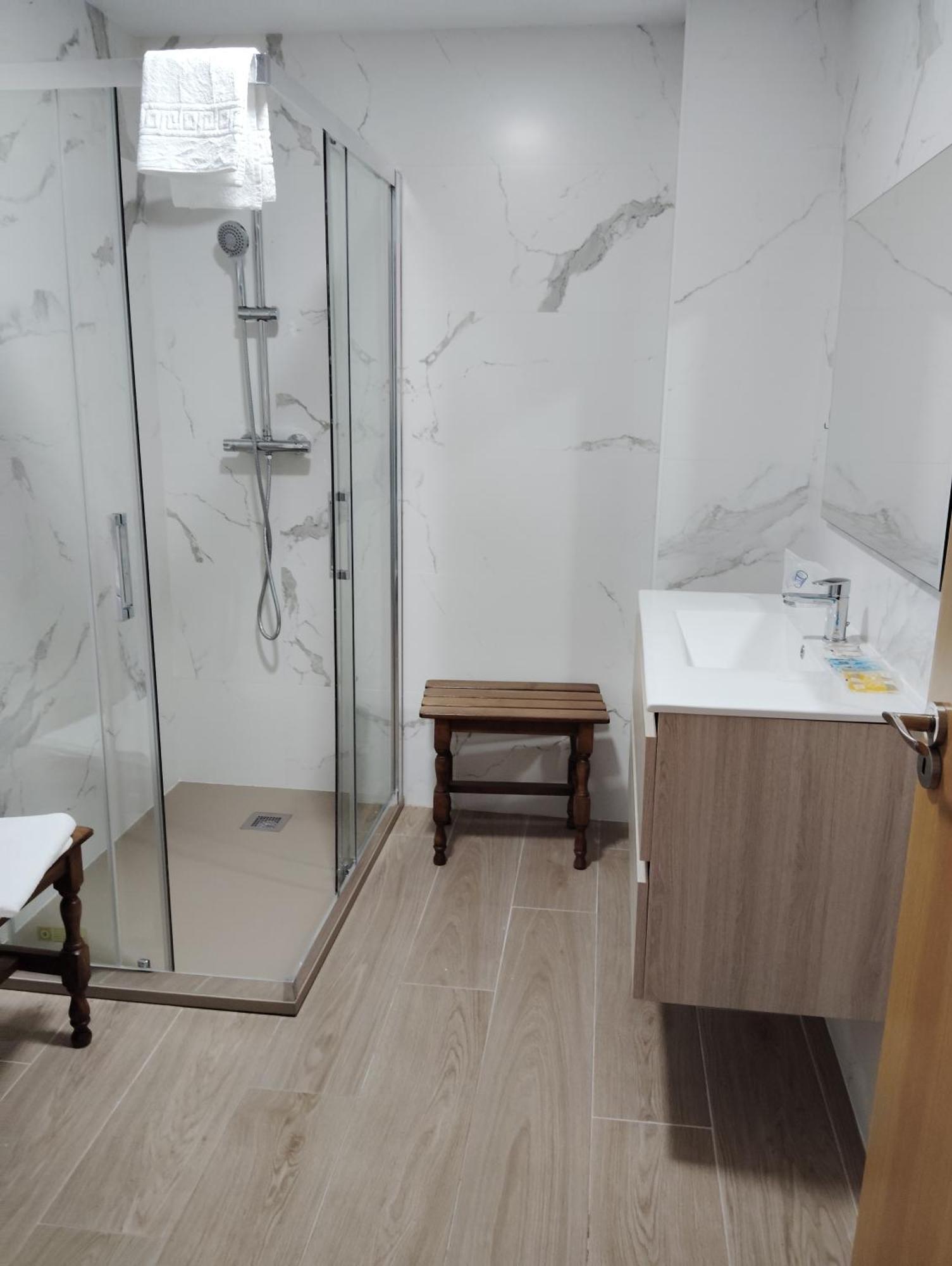 קומבארו Albergue Hostel Nuestra Senora Del Camino מראה חיצוני תמונה
